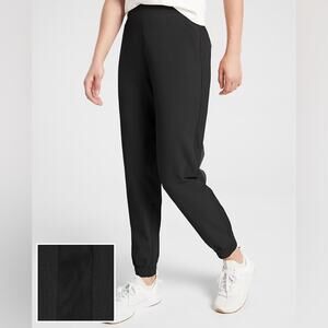 Athleta Black Athleisure Textured Brooklyn Jogger Pants - 12